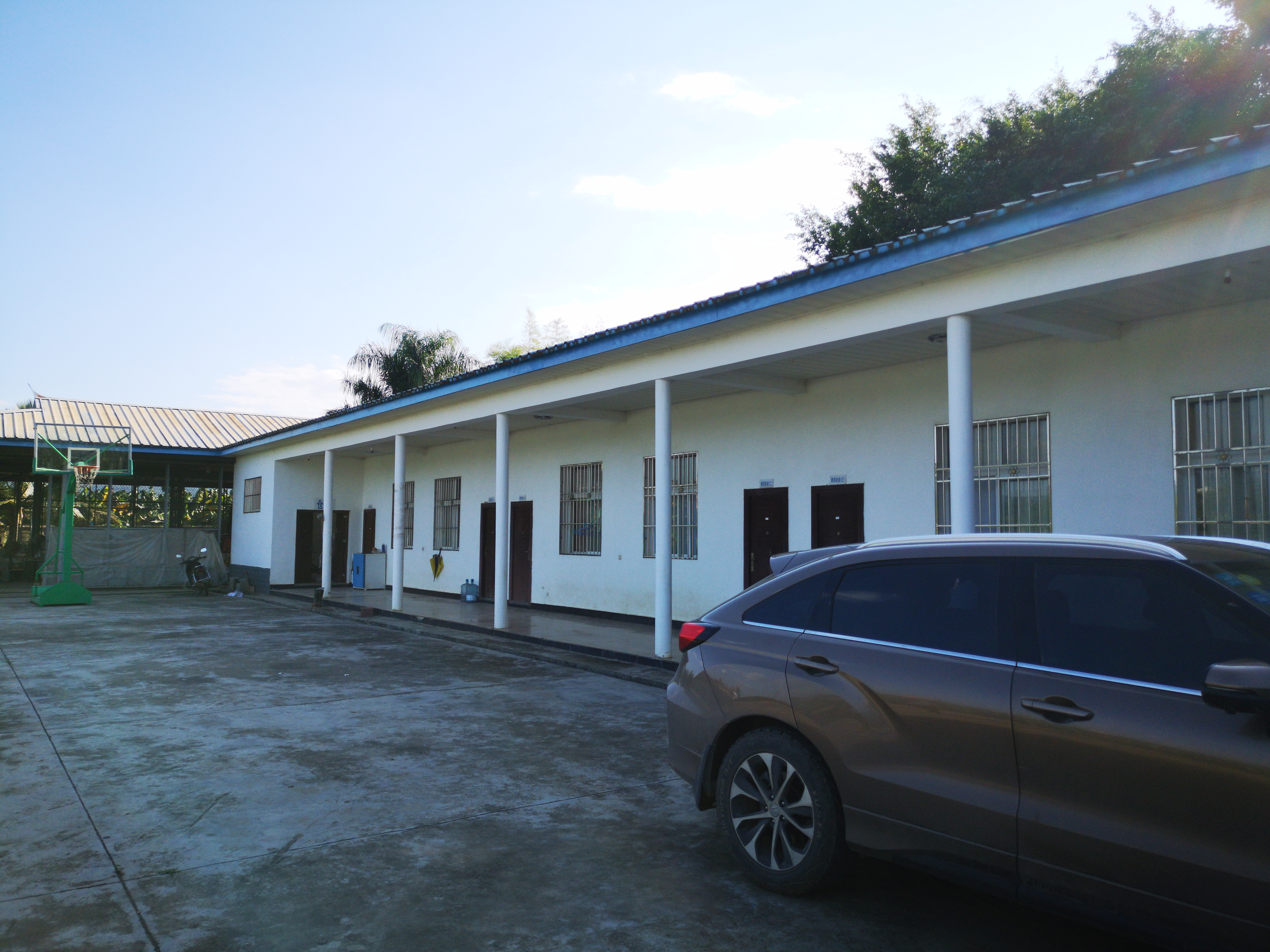 嘎洒基地生活区